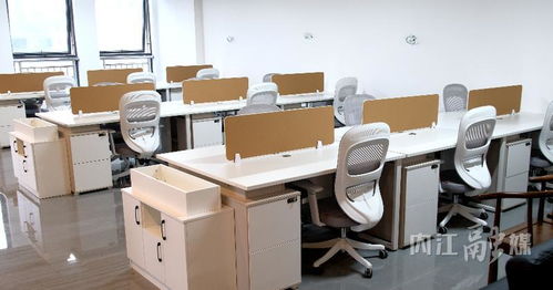 東興區(qū) 驅(qū)動(dòng)服務(wù)業(yè) 新引擎 全力建設(shè)城市經(jīng)濟(jì)新高地