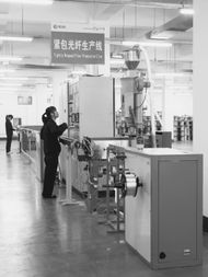 通訊設(shè)備研發(fā)與銷售 創(chuàng)新驅(qū)動(dòng)與市場(chǎng)拓展的雙輪并進(jìn)